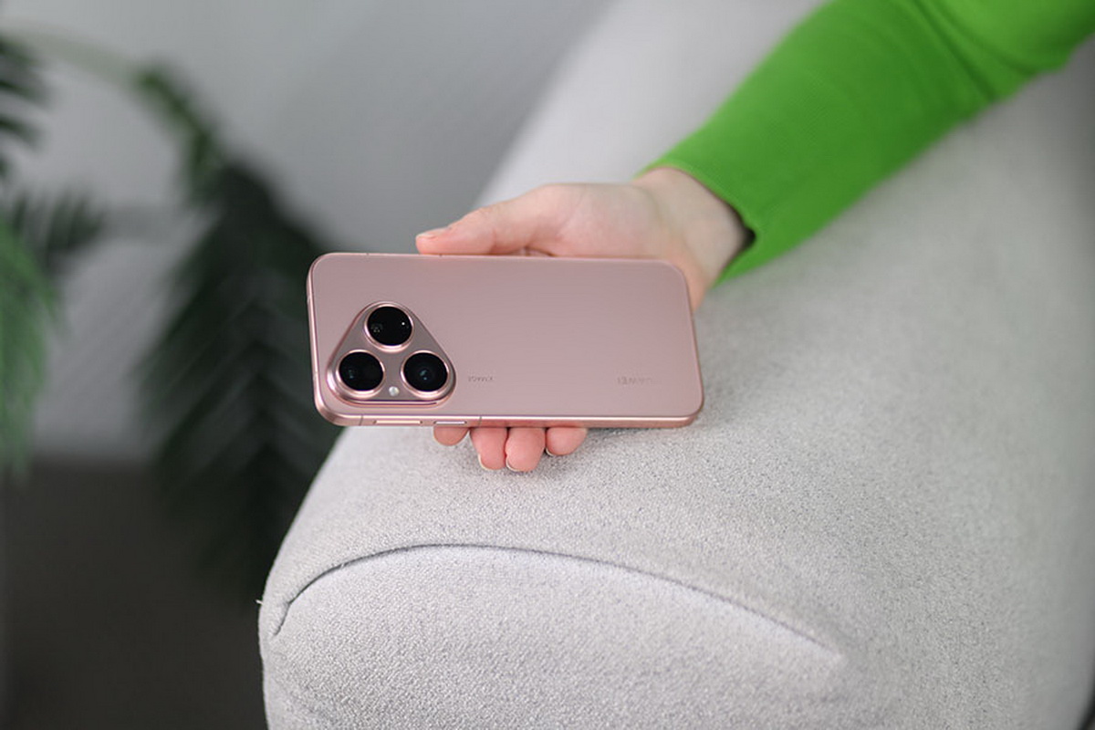 Уже в Могилеве: обзор нового флагманского смартфона Huawei Pura 80