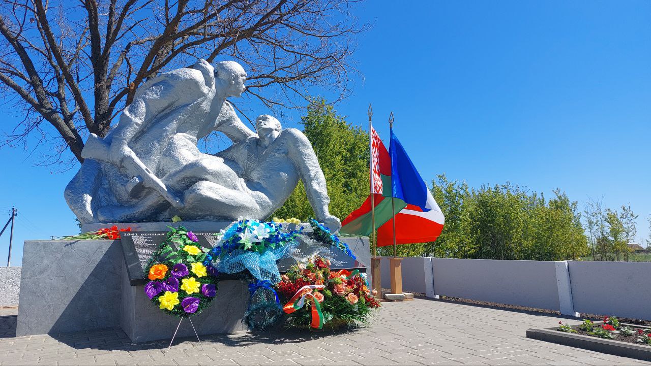 Профсоюз ВТБ (Беларусь) поддержал реконструкцию памятника жертвам войны в Гомельской области