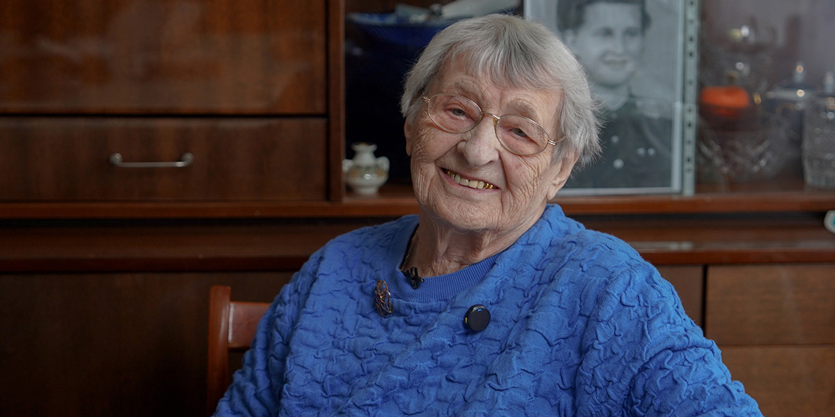 Маргарита Икусова из Могилева радисткой прошла войну и в свои сто лет перед сном решает интегралы
