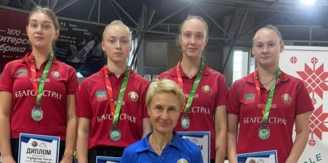 В командном зачете среди женщин команда  Могилевской области завоевала «серебро» на Кубке Беларуси по настольному  теннису