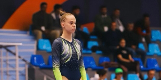 Виолетта Бордиловская выиграла золотую медаль в женских командных соревнованиях по прыжкам на батуте на III Играх стран СНГ