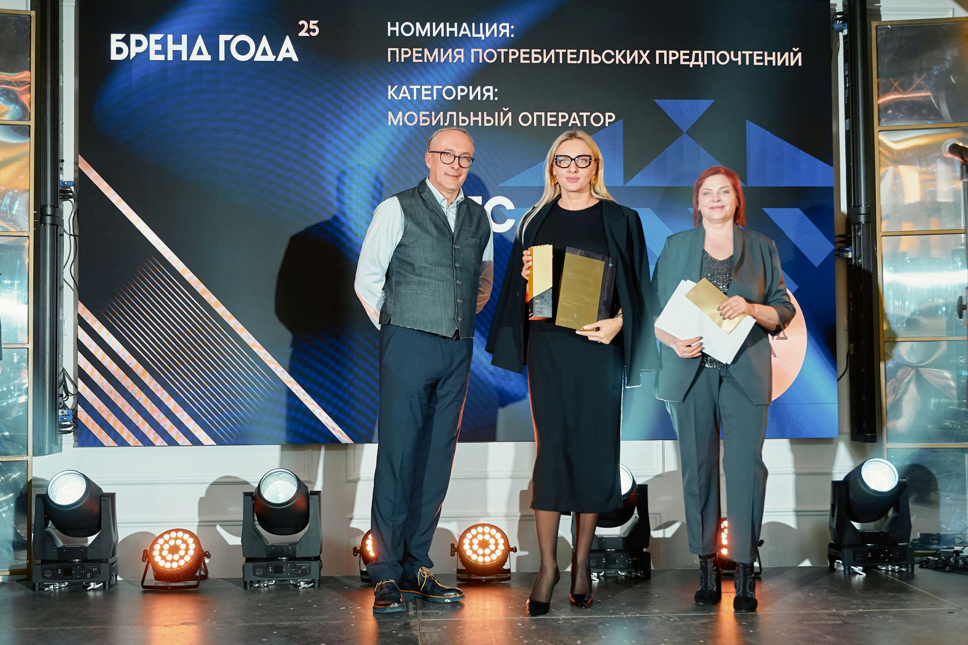 МТС назван лучшим мобильным оператором по&nbsp;итогам опроса респондентов