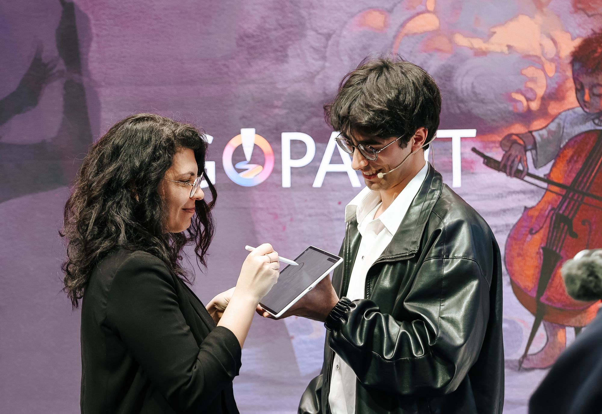 &laquo;Настоящее принадлежит вам&raquo;: чем впечатляет Huawei на&nbsp;выставке MWC 2026&nbsp;в Барселоне