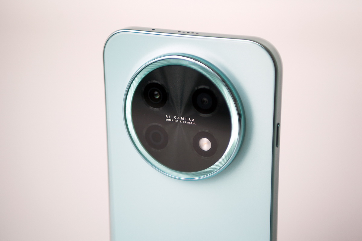 Обзор смартфона Huawei nova 15&nbsp;Max: большой экран, громкий звук и&nbsp;два дня без зарядки