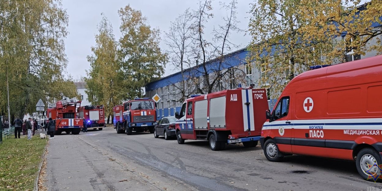 Спасатели ликвидировали пожар в общежитии на улице Белинского в Могилеве